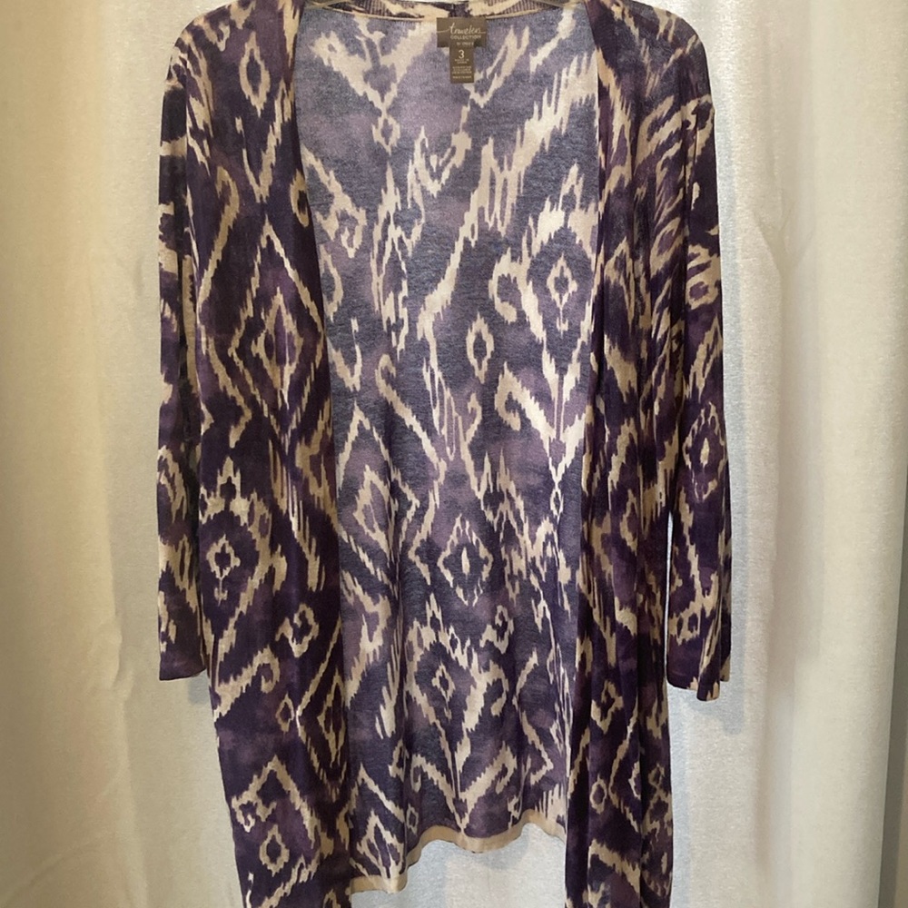 Chico size 3 lightweight sweater
